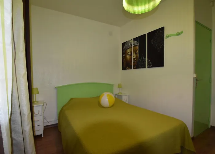 4 Schlafzimmer By Interhome * Тулон